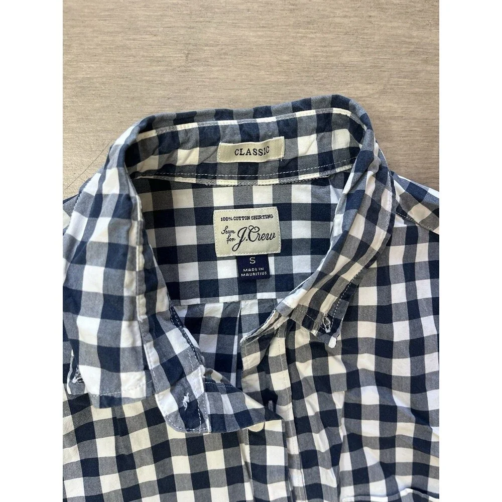 J. J Crew blue white gingham plaid long sleeves button Down Men shirt S